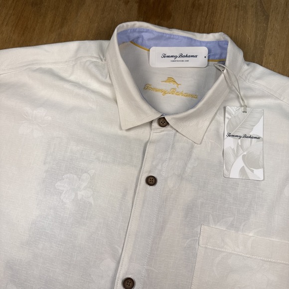NWT Tommy Bahama Tiki Touchdown Short Sleeve Button Down Men's 3XL 100% Silk - Picture 2 of 15
